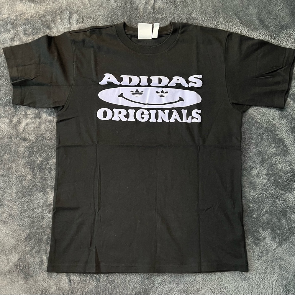 Adidas Puff Print Tee Size S *SOLD*